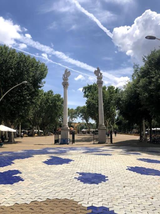 En Patio Sevillano Alameda-Isla Magica Exteriér fotografie